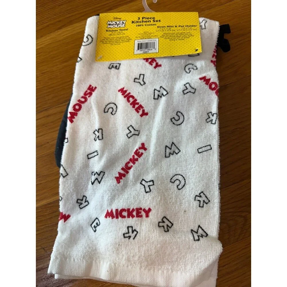 Disney Mickey Mouse 3-Piece Kitchen Set Dish Towel Oven Mitt Pot Holder NEW